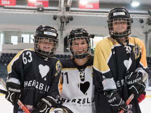 161009_international_girls_ice_hockey_weekend_dec_salzburg_eagles-23-1