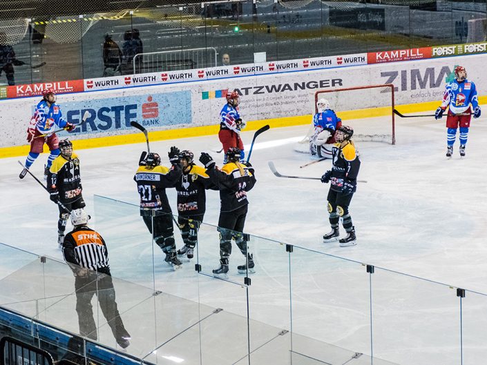 161211-EV-Eagles-Bozen-Suedtirol-vs-DEC-Salzburg-Eagles-Damen-Eishockey