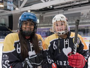 161009_international_girls_ice_hockey_weekend_dec_salzburg_eagles-26-1